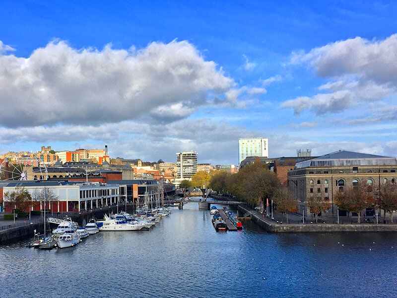 River source heat pumps