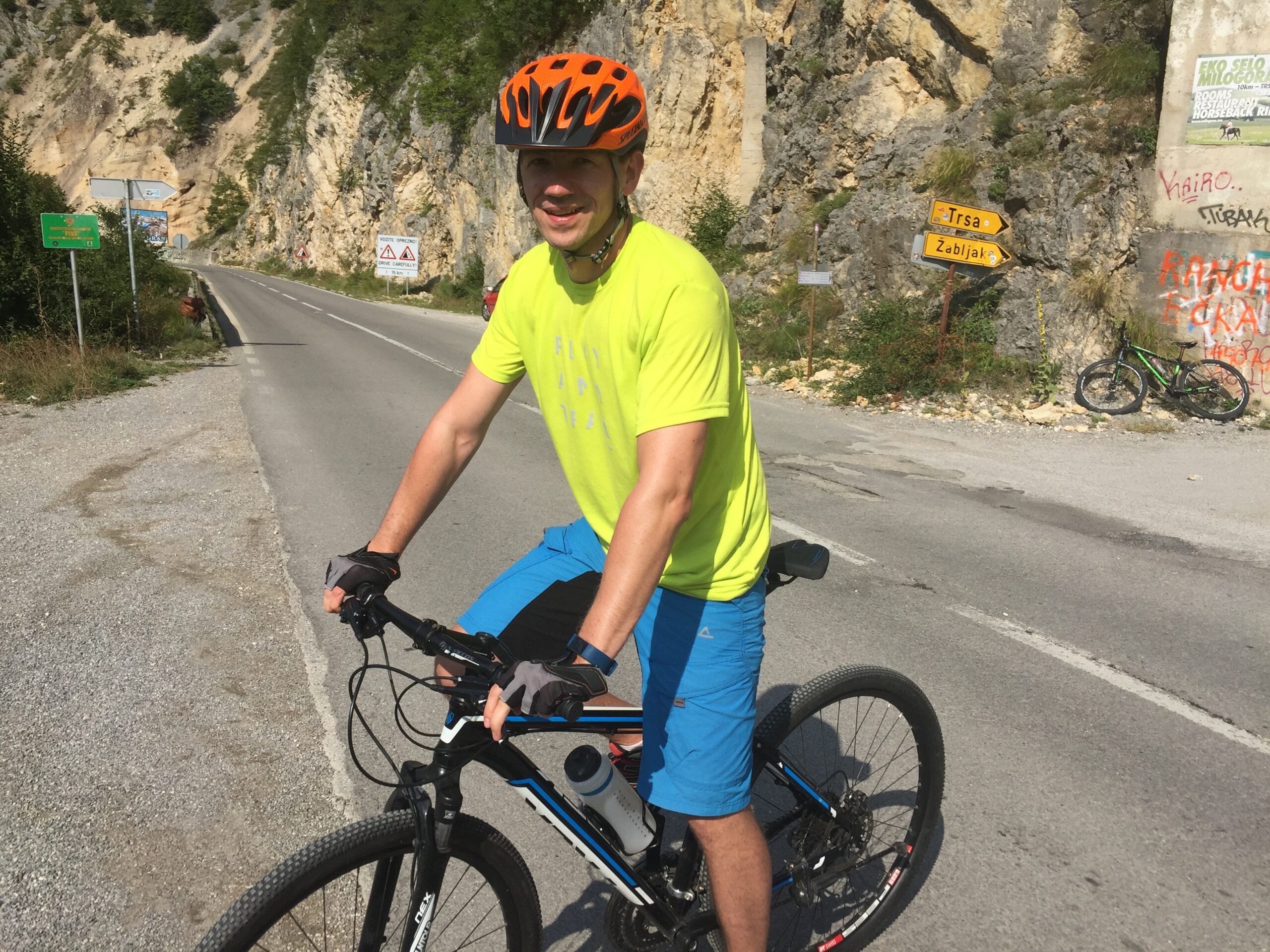 Tom cycling